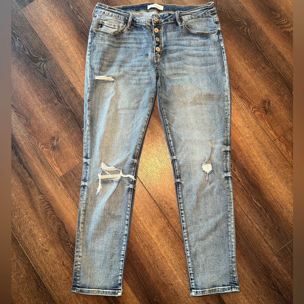 Women’s Button Fly KanCan Jeans